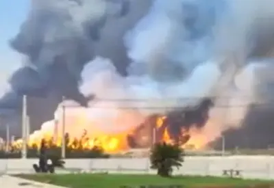 Irã ataca setor energético do Golfo após Israel atingir campo de gás em Teerã Irã ataca setor energético do Golfo após Israel atingir campo de gás em Teerã