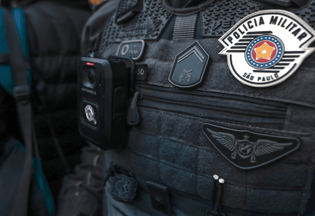 Imagem da noticia Polícia prende suspeito de agredir companheira, ameaçá-la com uma faca e incendiar apartamento no centro de SP