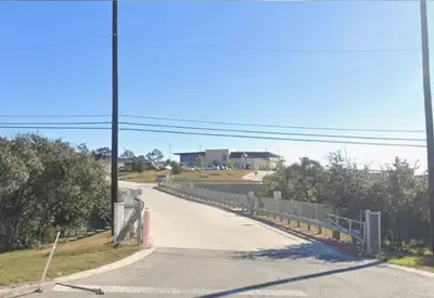 Aluno atira em professora e depois tira a própria vida no Texas, nos EUA Aluno atira em professora e depois tira a própria vida no Texas, nos EUA