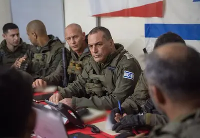 Israel alerta população do Irã para evitar uso de trens pelas próximas 12 horas Israel alerta população do Irã para evitar uso de trens pelas próximas 12 horas