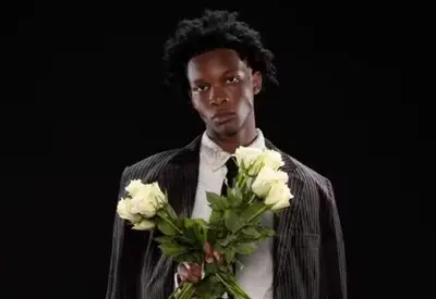 Rapper D4vd é preso suspeito de envolvimento em morte de adolescente nos EUA Rapper D4vd é preso suspeito de envolvimento em morte de adolescente nos EUA