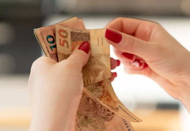 Imagem da noticia Caixa libera novo lote de dinheiro esquecido do PIS/Pasep; veja quem recebe