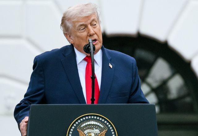 Imagem da noticia Guerras no Irã e na Ucrânia podem terminar em 'cronograma semelhante', diz Trump