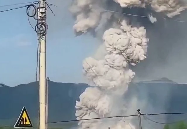 Imagem da noticia Explosão em fábrica de fogos de artifício deixa mais de 20 mortos na China