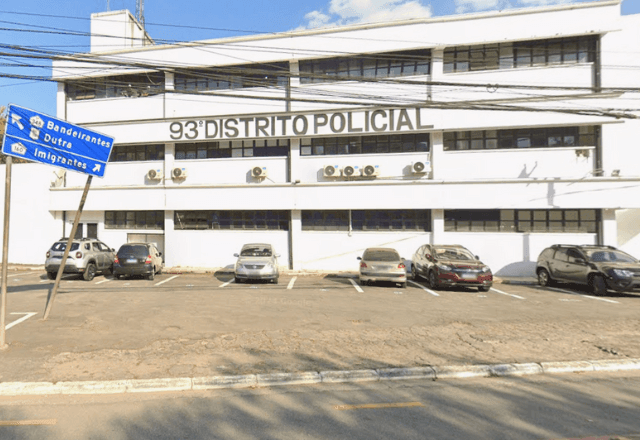 Imagem da noticia Polícia prende suspeitos de entrar escondido em motel com meninas de 12 e 15 anos em SP