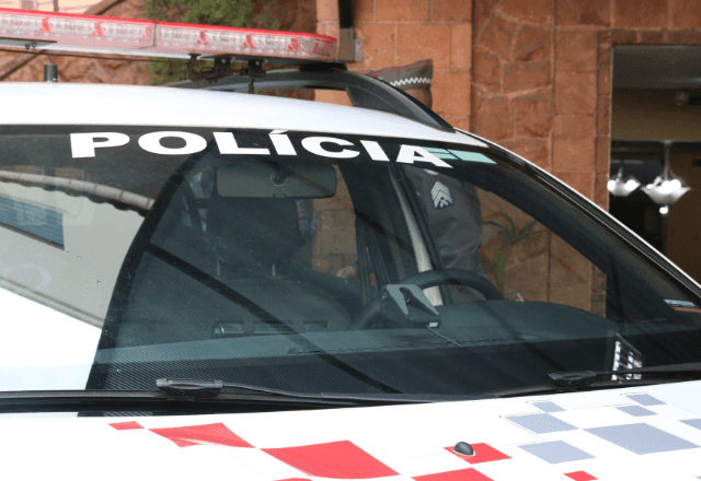 Imagem da noticia PM atira acidentalmente em auxiliar de limpeza no Capão Redondo (SP)