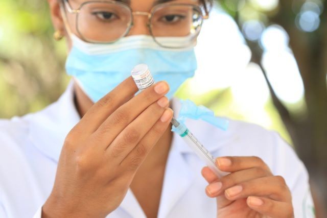 Imagem da noticia Novas vacinas contra covid-19 são aprovadas nos Estados Unidos