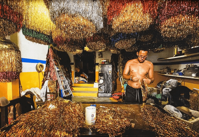 Imagem da noticia Pinacoteca de SP encerra o ano com exposição que revela o trabalho por trás do Carnaval