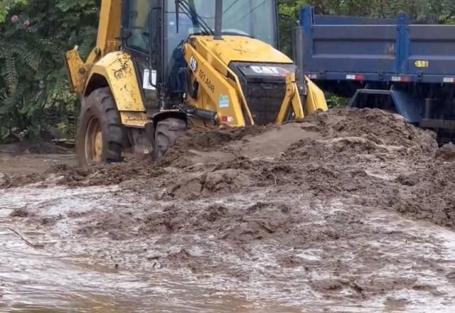 Imagem da noticia Casal de idosos morre após temporal em Angra dos Reis