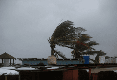 Furacão Melissa atinge a Jamaica com ventos recordes e acende alerta máximo no Caribe Furacão Melissa atinge a Jamaica com ventos recordes e acende alerta máximo no Caribe