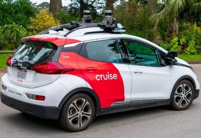 Imagem da noticia GM suspende projeto de carro autônomo sem volante
