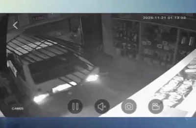 “Gangue da marcha à ré” aterroriza comerciantes no RS “Gangue da marcha à ré” aterroriza comerciantes no RS