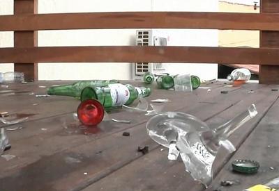 Briga em bar termina em tiroteio; PM teria iniciado discussão por ciúmes Briga em bar termina em tiroteio; PM teria iniciado discussão por ciúmes