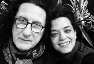 Gerald Thomas e Ana Cecília Costa fazem ensaio aberto de espetáculo na MIACENA 2025 Gerald Thomas e Ana Cecília Costa fazem ensaio aberto de espetáculo na MIACENA 2025