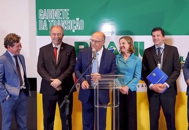 Imagem da noticia Saiba quem são os parlamentares que vão integrar GTs da transição