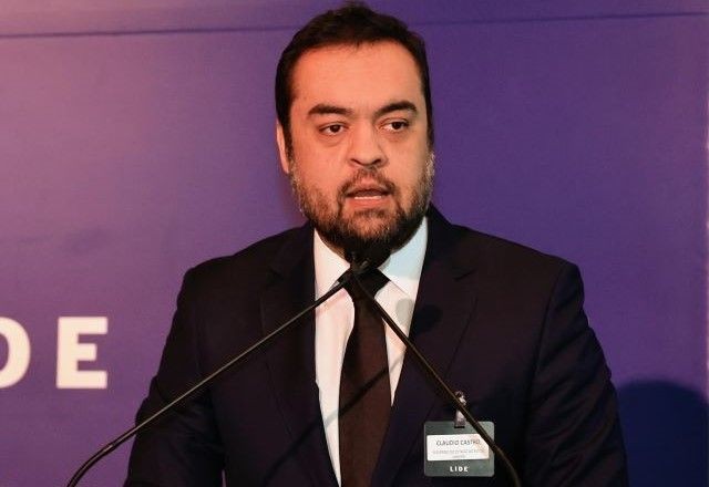 Imagem da noticia Com a maioria dos votos, TRE-RJ absolve Cláudio Castro e afasta cassação