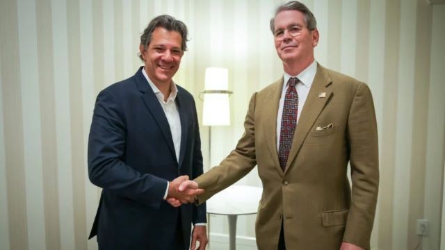 Imagem da noticia Haddad se encontra com secretário do Tesouro de Trump em viagem aos EUA