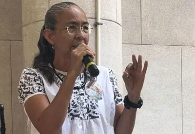 Heloísa Helena assume vaga do deputado Glauber Braga durante suspensão de seis meses Heloísa Helena assume vaga do deputado Glauber Braga durante suspensão de seis meses