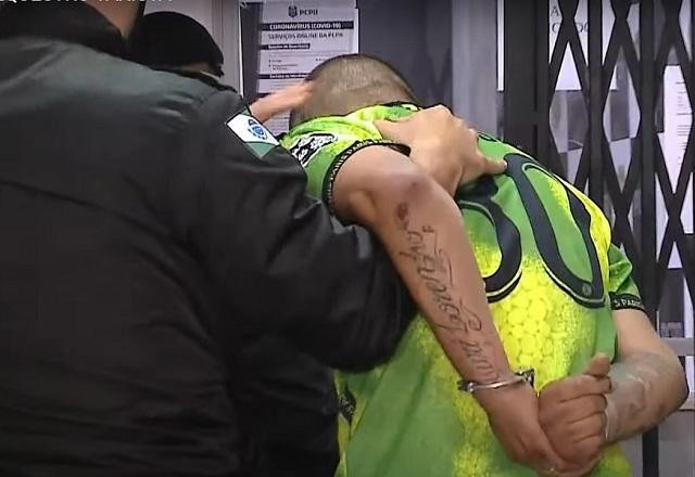 Imagem da noticia Suspeitos são presos em motel após sequestro de taxista