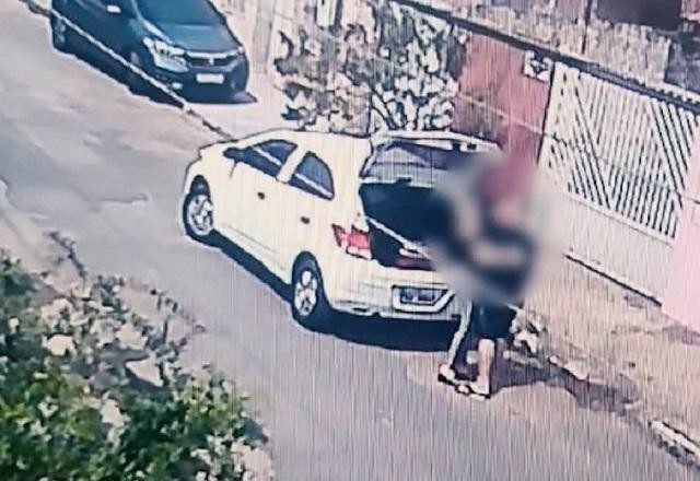 Imagem da noticia Após matar mulher, ex-PM beijou outra 30 minutos após crime