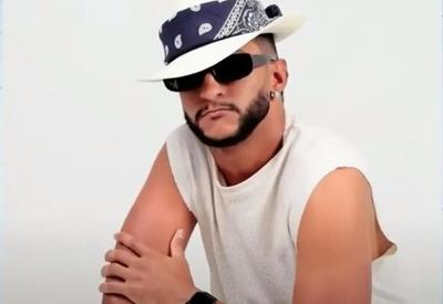 Cantor morre baleado ao tentar separar briga entre mulher e marido Cantor morre baleado ao tentar separar briga entre mulher e marido