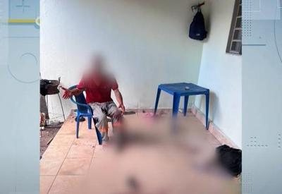 Pai agride esposa e é esfaqueado pelo próprio filho Pai agride esposa e é esfaqueado pelo próprio filho