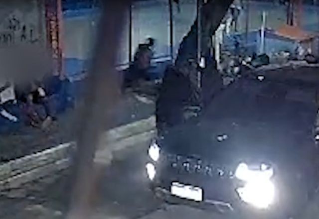 Imagem da noticia Homem é executado na frente da mãe em Nova Iguaçu (RJ)