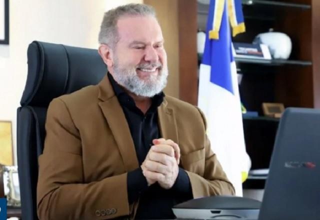 Imagem da noticia Ex-governador do TO é condenado por uso de bloqueador de sinais