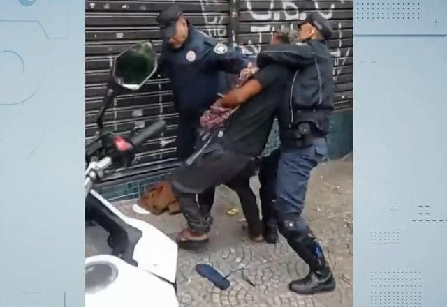 Imagem da noticia Confusão durante abordagem de GCMs a homem em situação de rua
