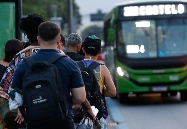 Imagem da noticia Homens de 20 a 24 anos têm 4,1 vezes mais chances de morrer do que mulheres, mostram dados do IBGE