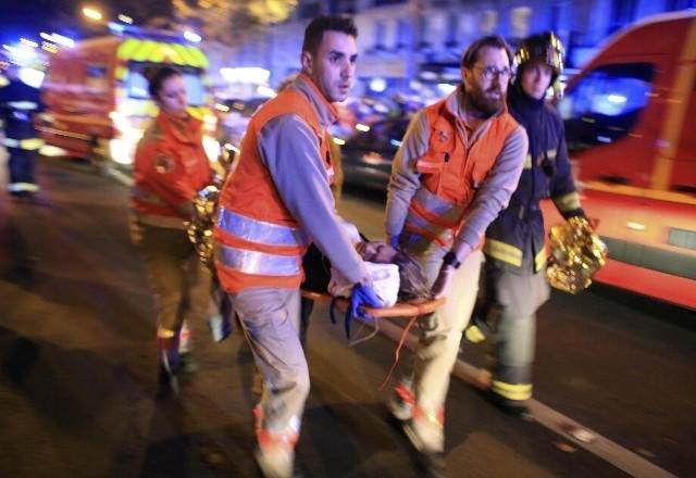 Imagem da noticia Extremista é condenado à prisão perpétua por ataques à Paris em 2015