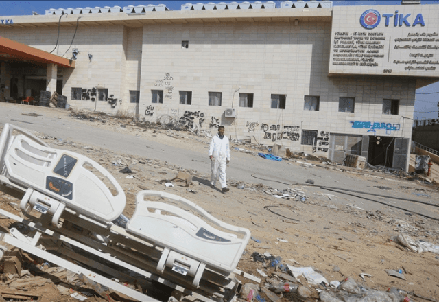Imagem da noticia Israel bombardeia único hospital do câncer da Faixa de Gaza