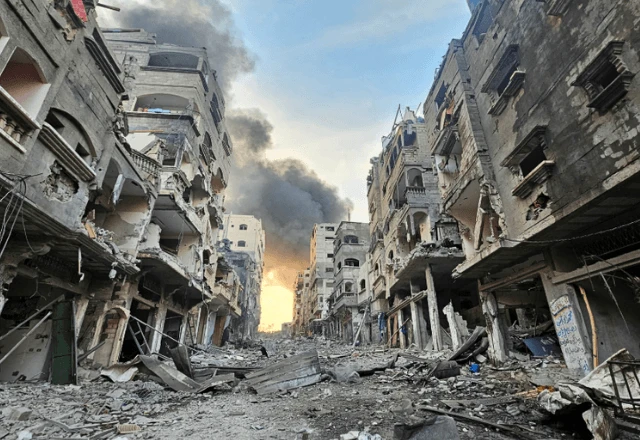 Imagem da noticia ONU estima que reconstrução de Gaza levará décadas e custará mais de US$ 70 bilhões