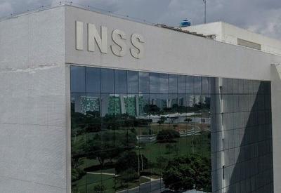 STJ acata pedido do governo e determina que INSS mantenha serviços essenciais e pelo menos 85% de equipes STJ acata pedido do governo e determina que INSS mantenha serviços essenciais e pelo menos 85% de equipes