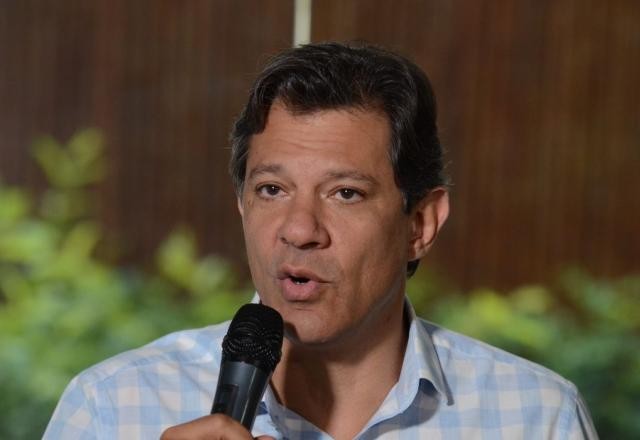 Imagem da noticia "Ideia foi esperar nova diretoria da Petrobras", diz Haddad sobre isenção