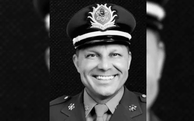 Imagem da noticia Bombeiro que morreu tentando salvar homem em rio de Santa Catarina é identificado