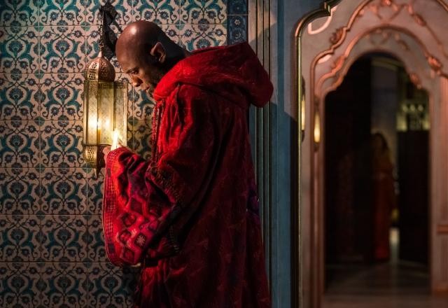 Imagem da noticia Era Uma Vez Um Gênio: ele sai da garrafa para contar a própria história