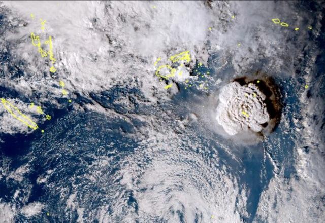 Imagem da noticia EUA: Oregon e Washington sob alerta de tsunami após erupção em Tonga