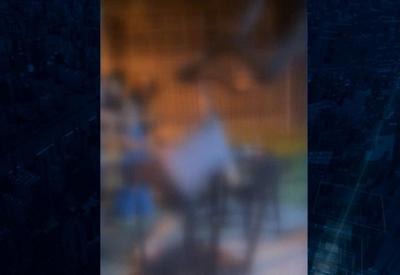 Bolsonaristas atacam petistas em lanchonete de Goiânia (GO) Bolsonaristas atacam petistas em lanchonete de Goiânia (GO)