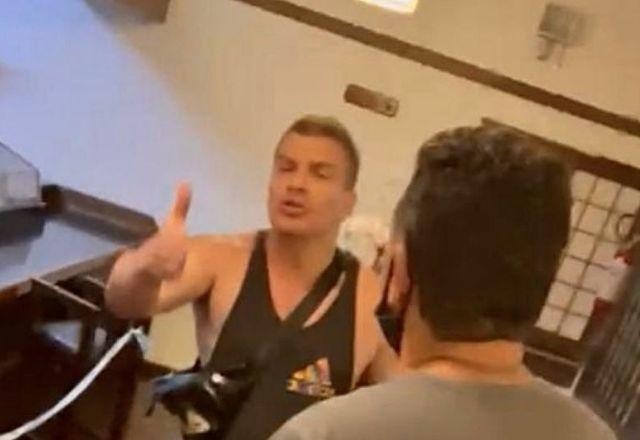 Imagem da noticia Equipe de deputado é agredida em restaurante de SP