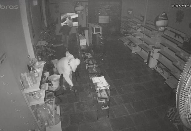 Imagem da noticia Ladrões invadem clube de tiro no interior de SP e furtam 60 armas e 5 mil munições