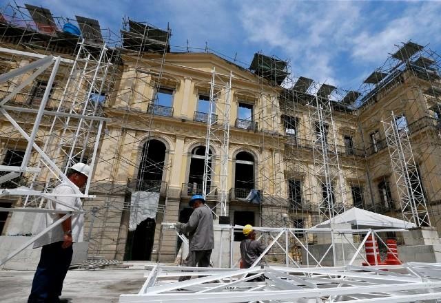 Imagem da noticia Campanha da UFRJ visa reconstruir acervo do Museu Nacional