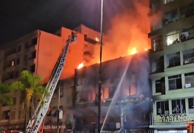 Imagem da noticia Incêndio em pousada de Porto Alegre deixa 10 pessoas mortas
