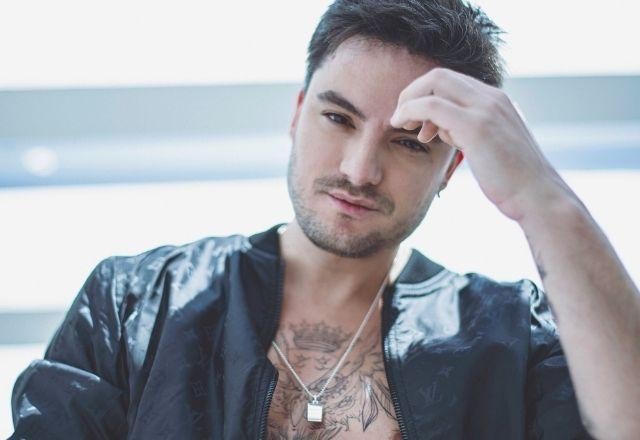 Imagem da noticia Felipe Neto diz que vai ajudar artistas que violarem decisão do TSE