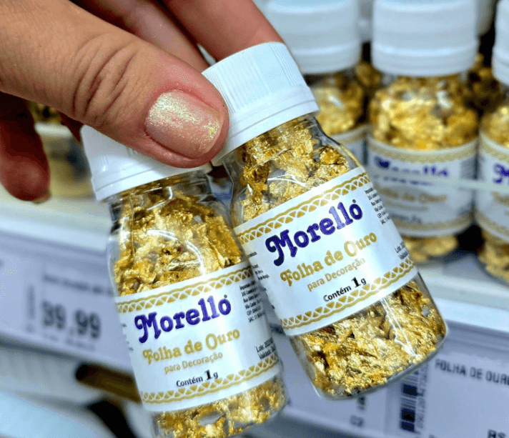 Imagem da noticia Anvisa proíbe glitter e folhas de ouro comestíveis após identificar plástico nos produtos