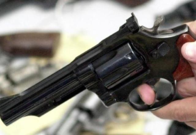 Imagem da noticia Decisão de Fachin sobre armas impõe freio à compra irrestrita por atiradores
