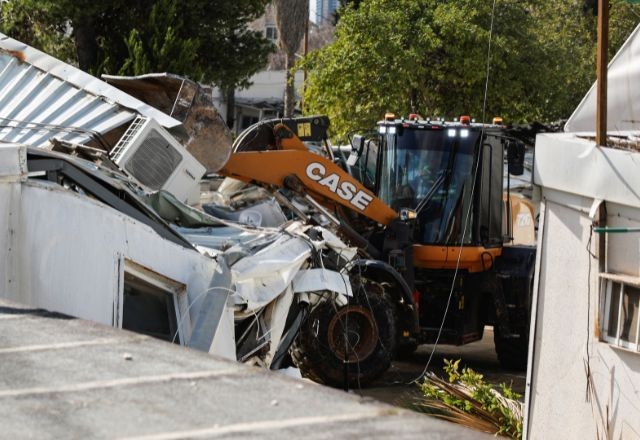 Imagem da noticia Israel destrói edifícios no complexo da agência palestina da ONU em Jerusalém