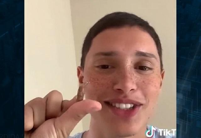 Imagem da noticia Jovem é baleado de raspão e só percebe ferimento na manhã seguinte