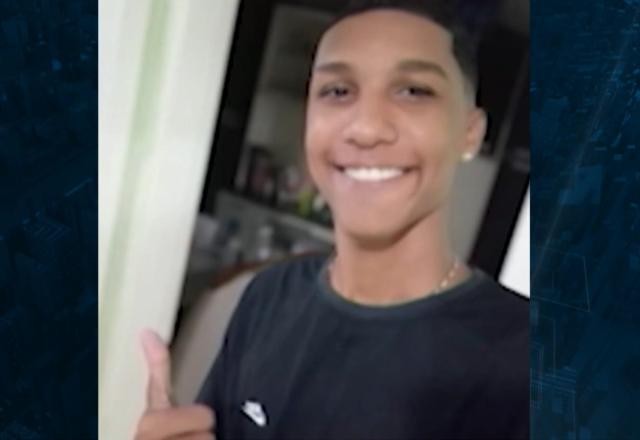 Imagem da noticia Jovem é assassinado com tiro na cabeça em ensaio de carnaval