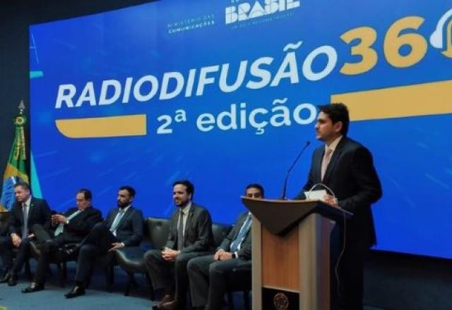 Imagem da noticia Comunicações estabelece 6 medidas para setor de rádio e televisão